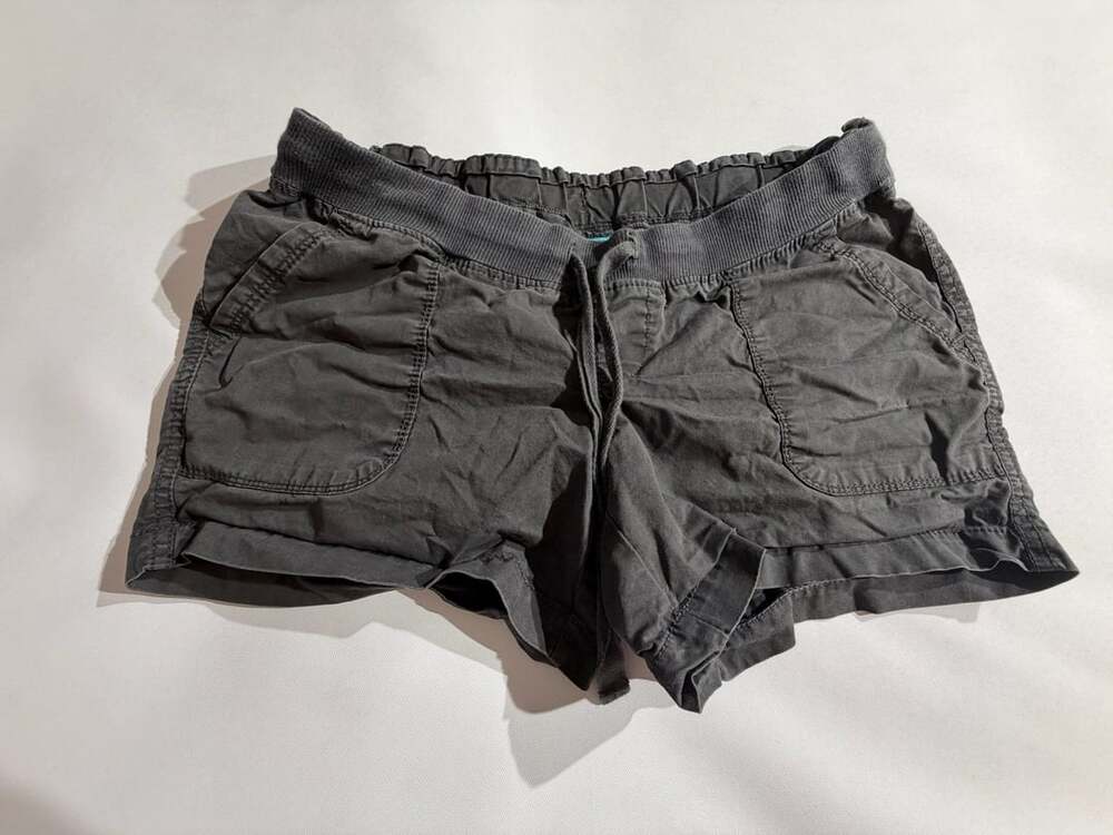Old Navy Maternity Gray Drawstring Knit Waist Shorts Size S